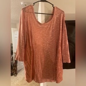3/4 Length Crossed Back Top